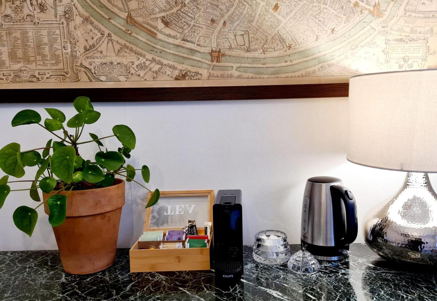 Charming House In A Perfect Location! Guest house